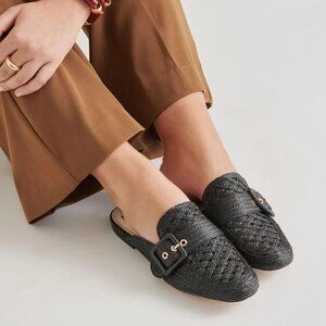 NEWover to zoom. DOLCE VITA Baylee Flats in Natural Raffia for women 1125 3T2